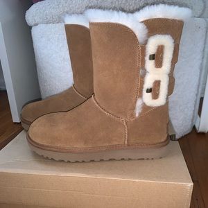 Ugg Bailey Fluff Buckle Boots
